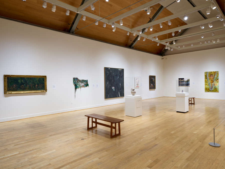 view exhibition image