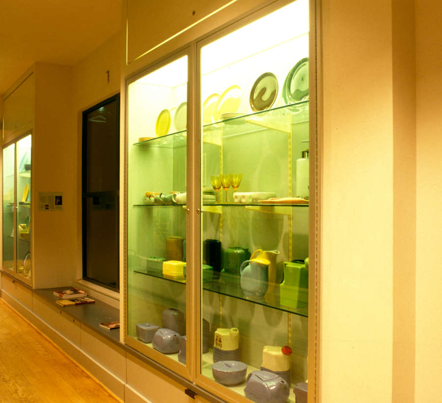 view exhibition image