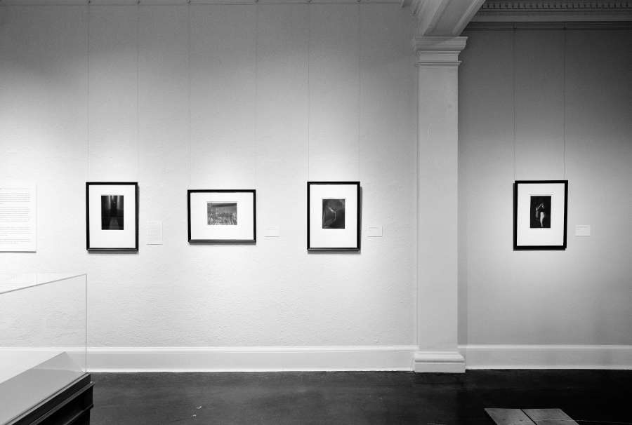 view exhibition image