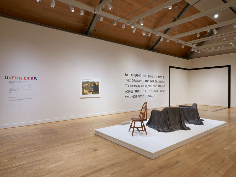 view exhibition image