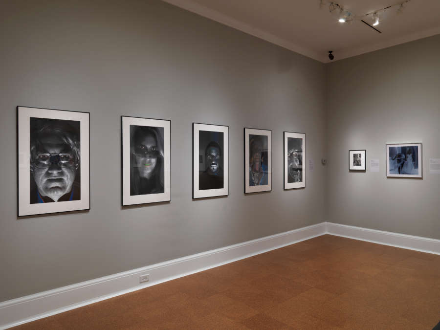 view exhibition image
