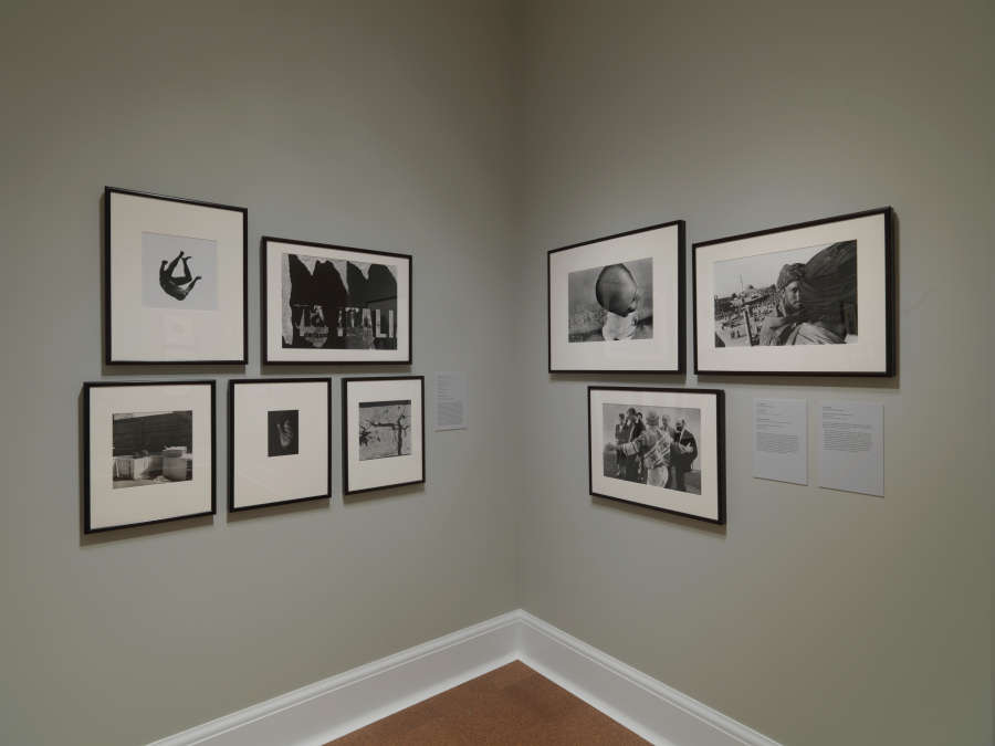 view exhibition image