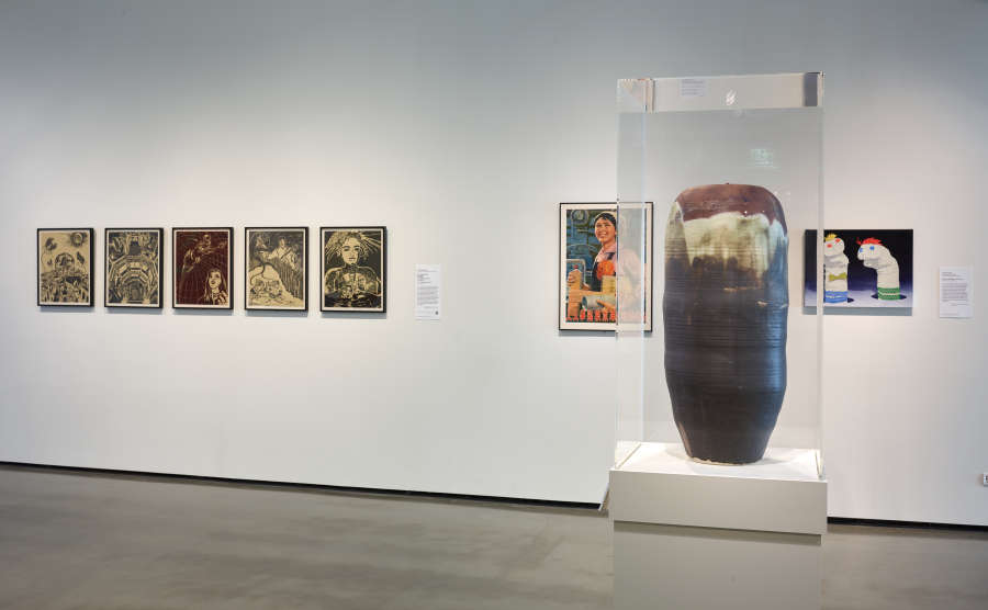 view exhibition image