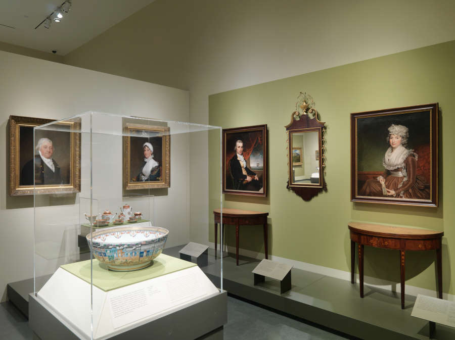 view exhibition image