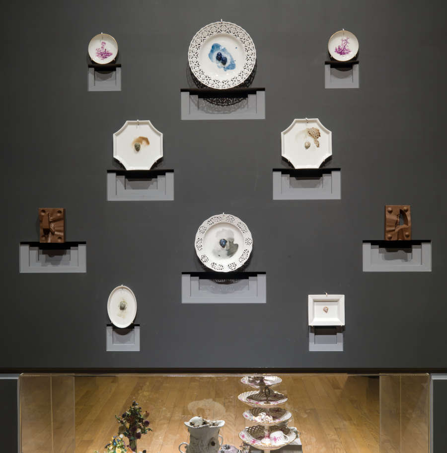 view exhibition image