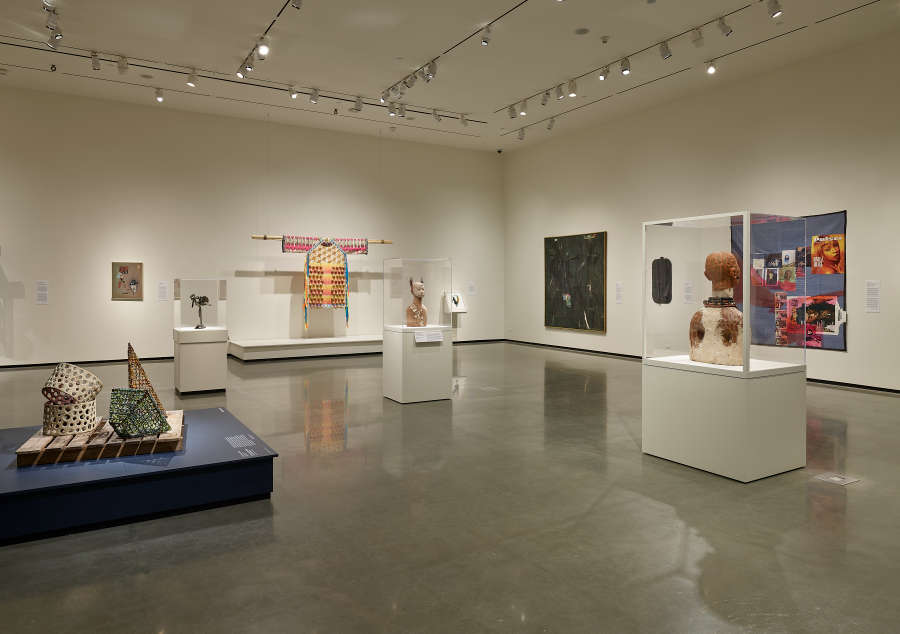 view exhibition image