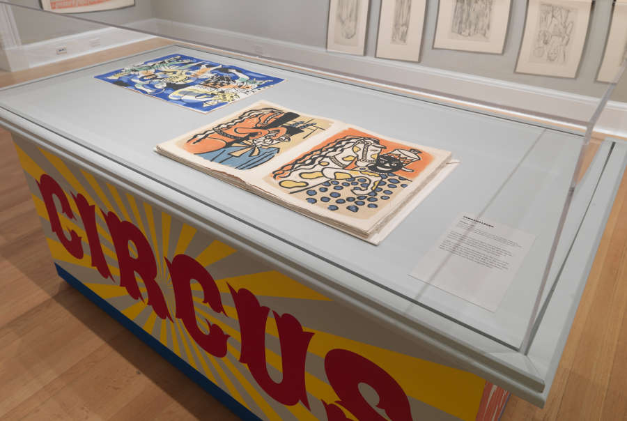 view exhibition image