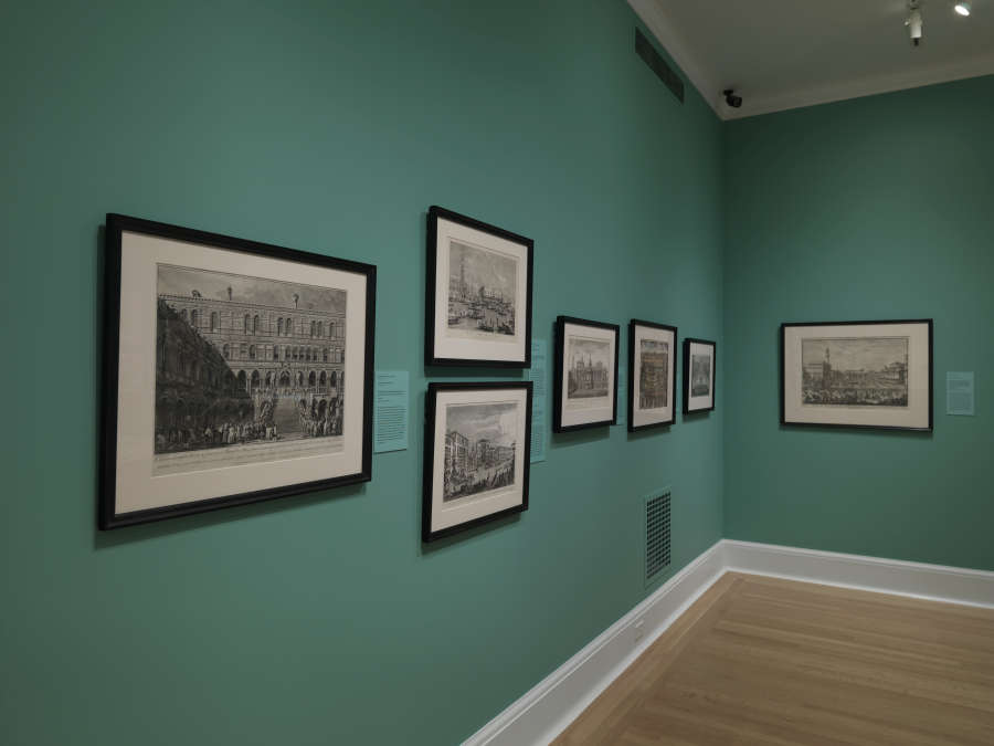 view exhibition image