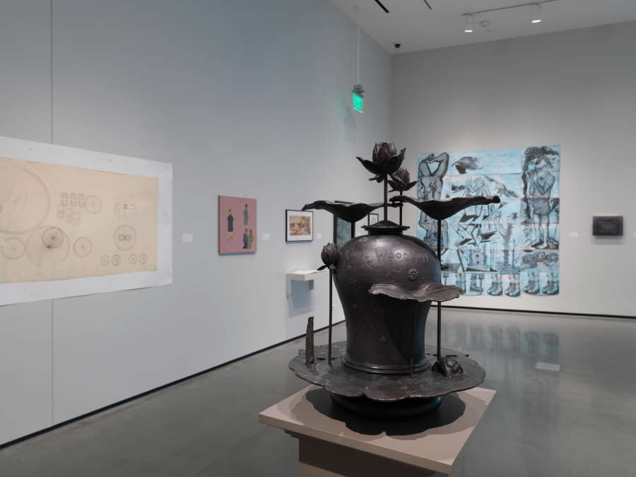 view exhibition image