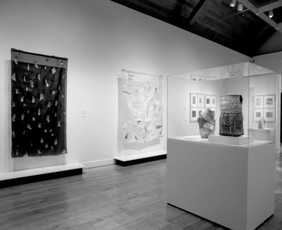 view exhibition image