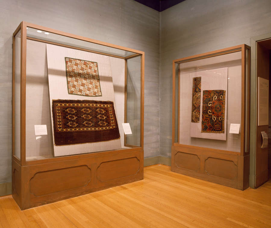 view exhibition image