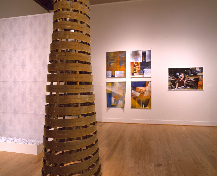 view exhibition image