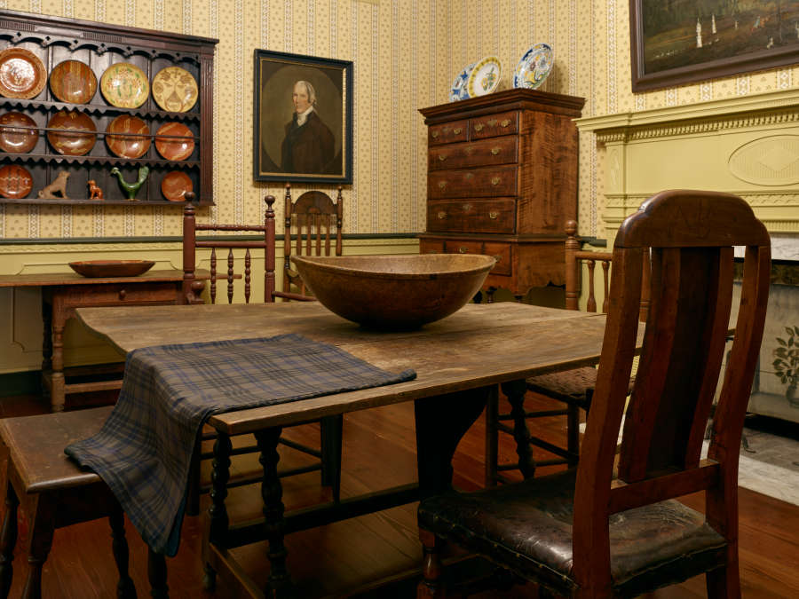 view exhibition image