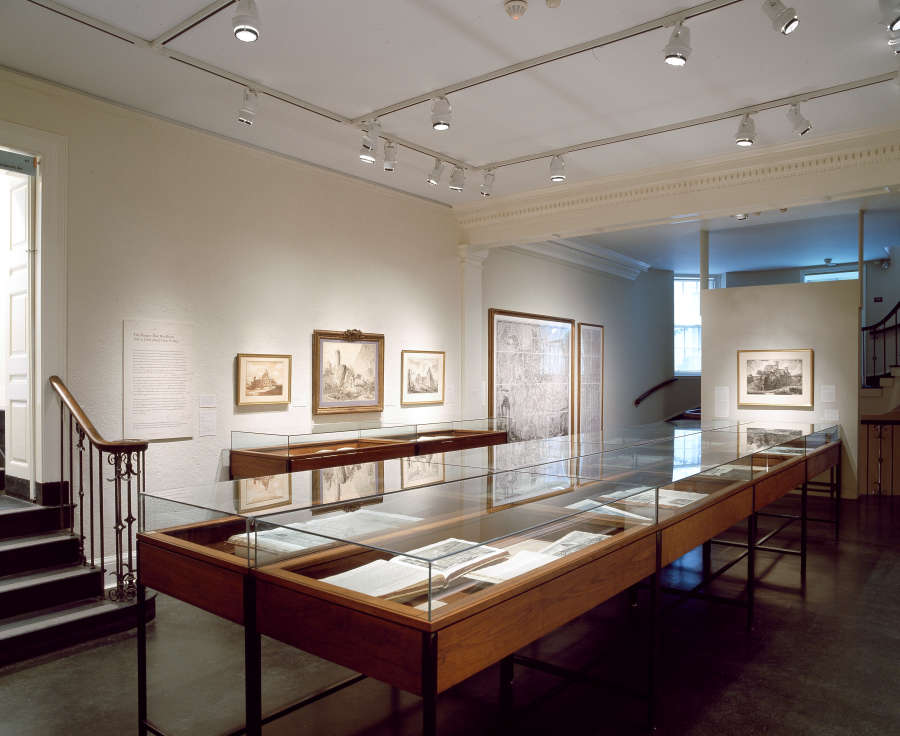 view exhibition image
