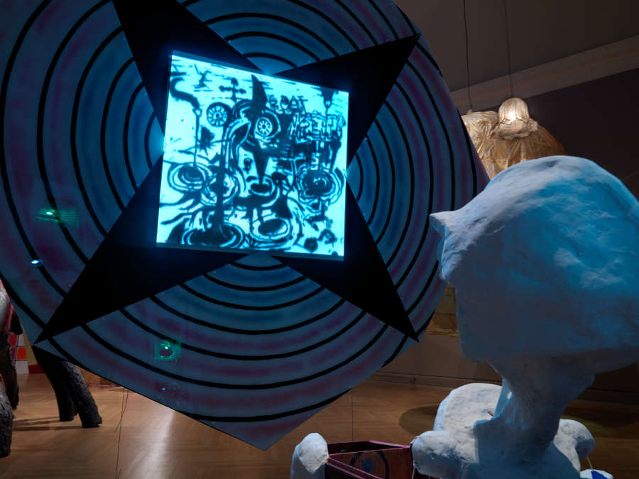 view exhibition image