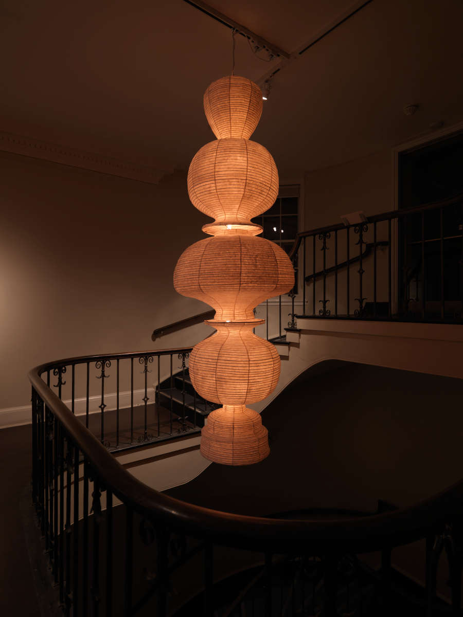 view exhibition image