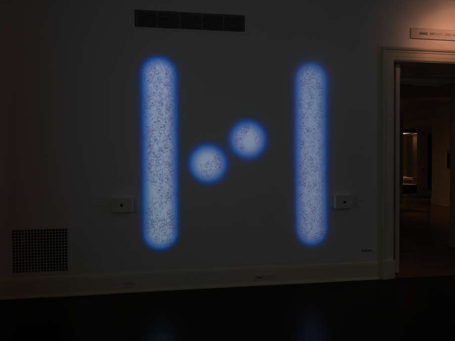 view exhibition image