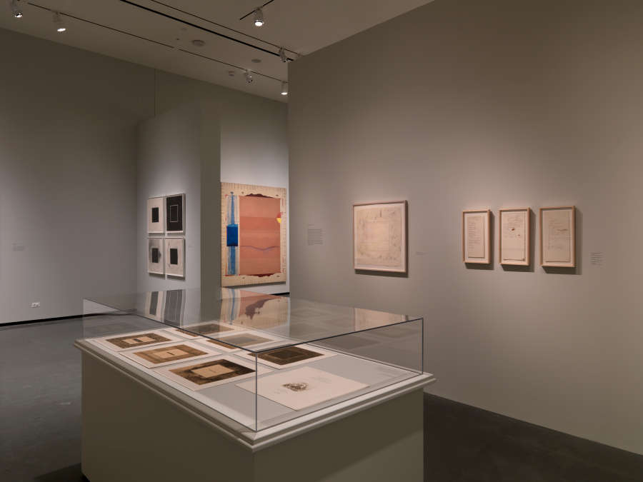 view exhibition image