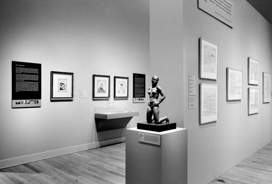 view exhibition image