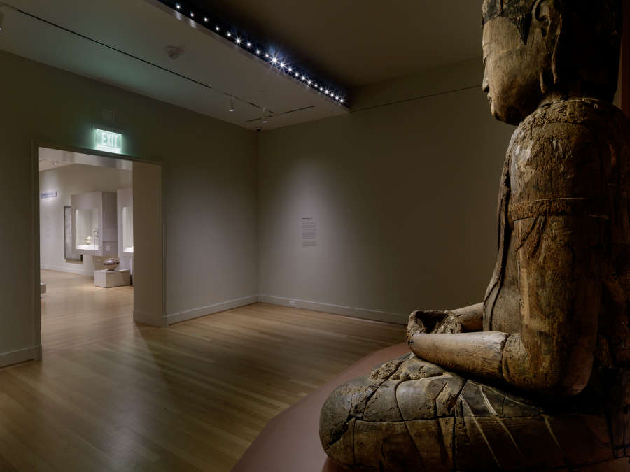 view exhibition image