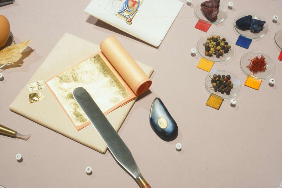 view exhibition image