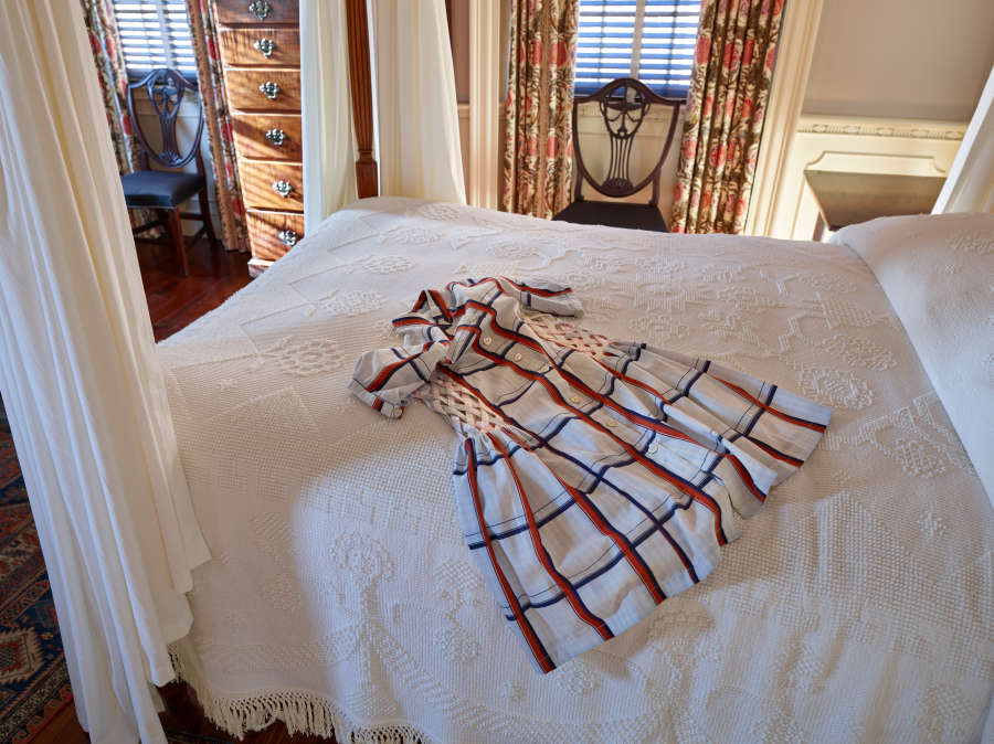 view exhibition image