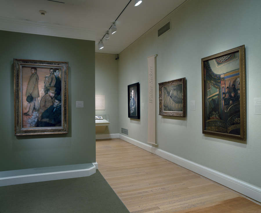 view exhibition image