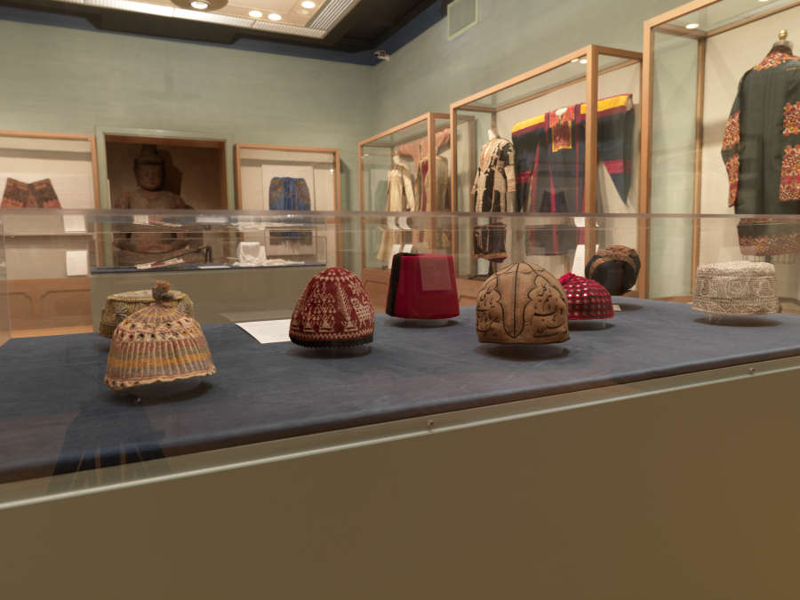 view exhibition image