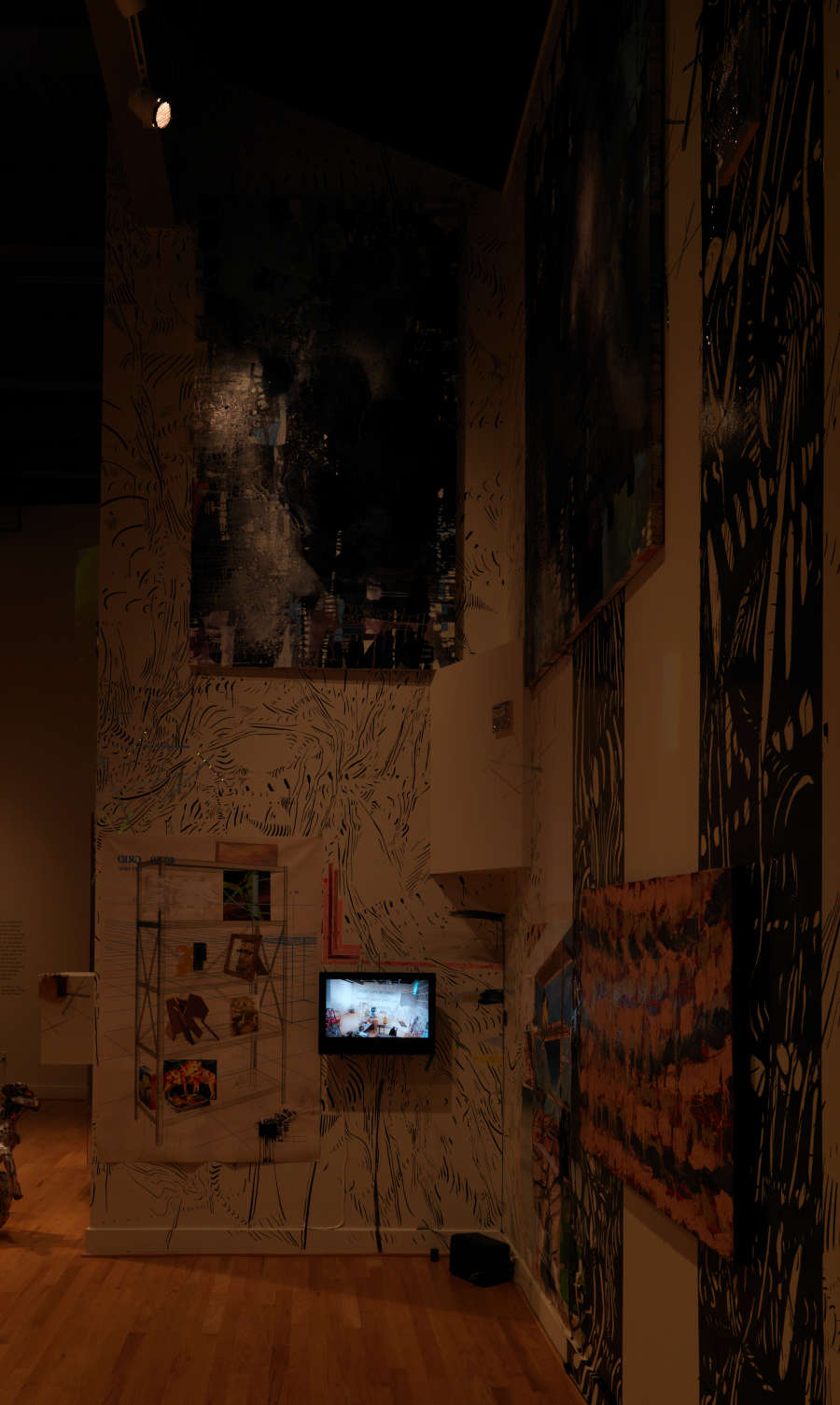 view exhibition image