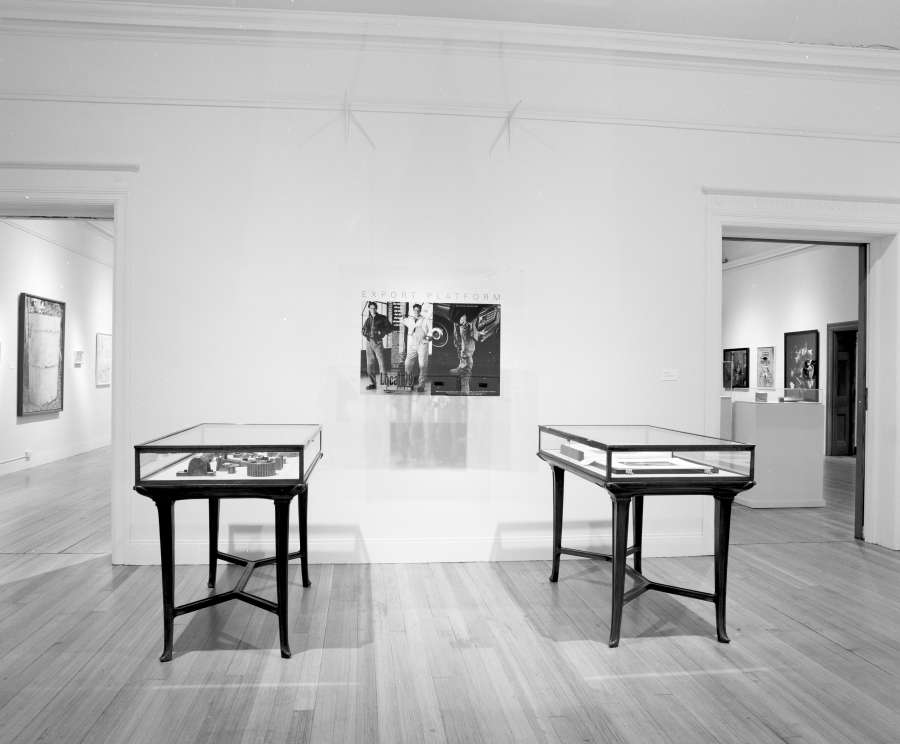 view exhibition image