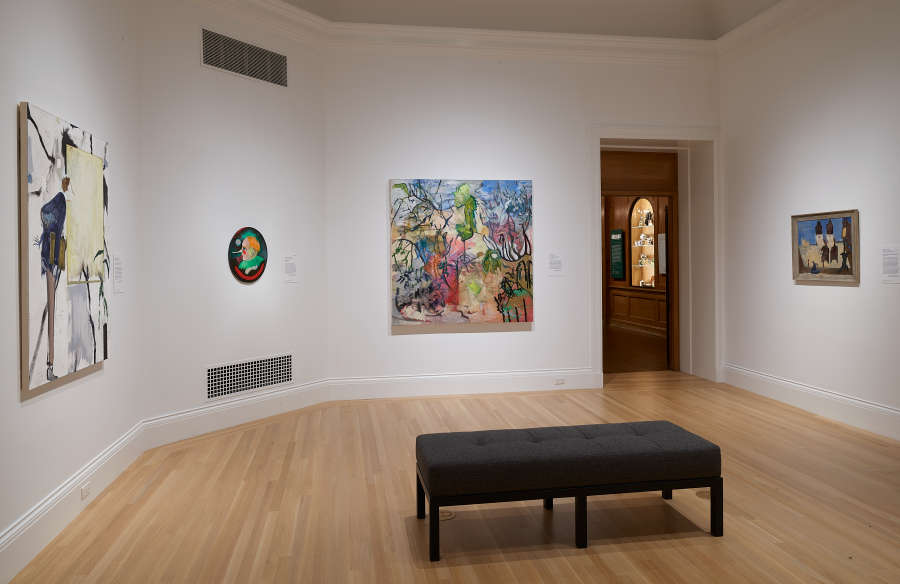 view exhibition image