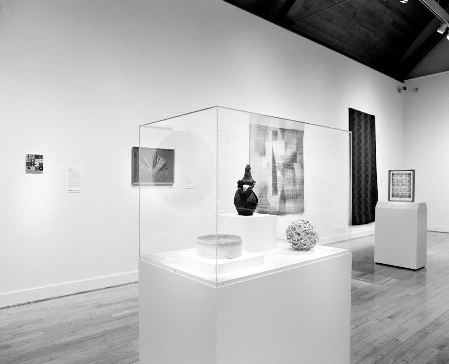 view exhibition image