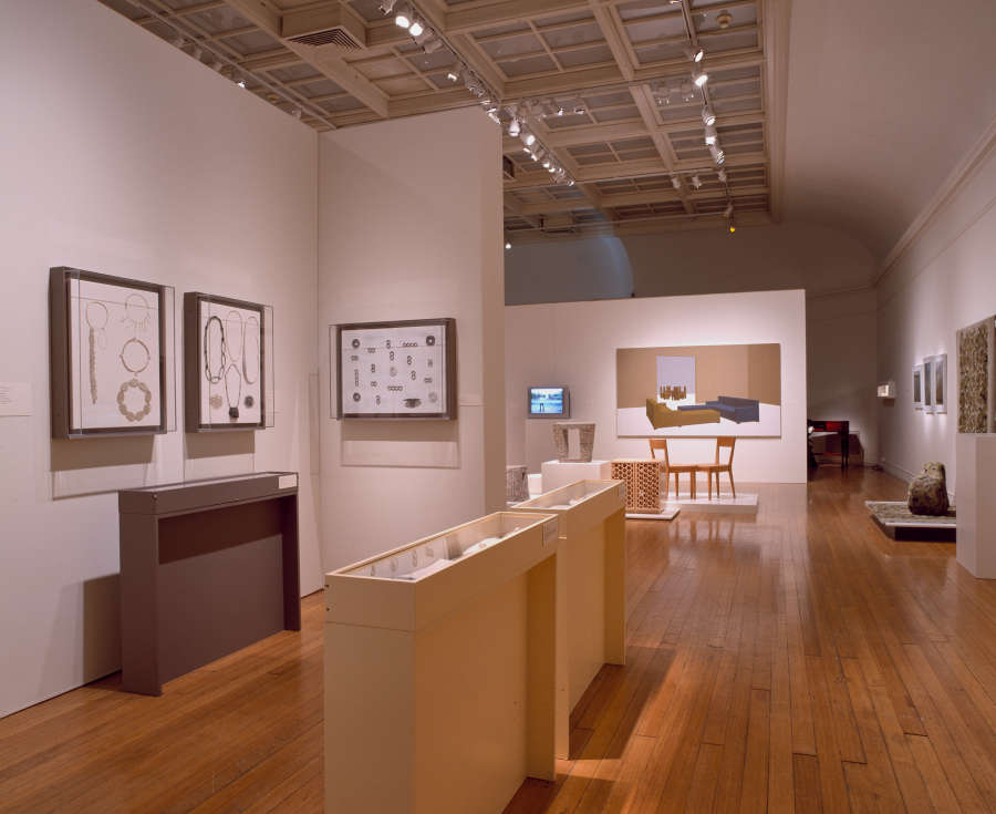 view exhibition image