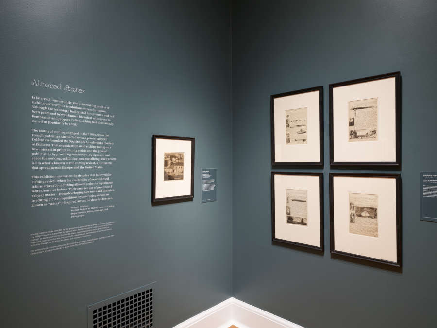 view exhibition image