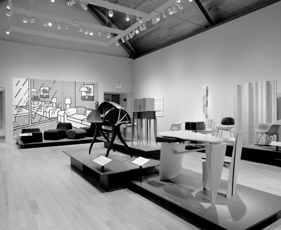 view exhibition image