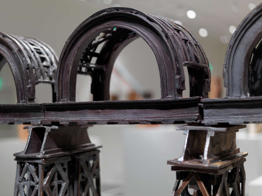 view exhibition image