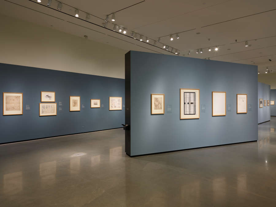 view exhibition image