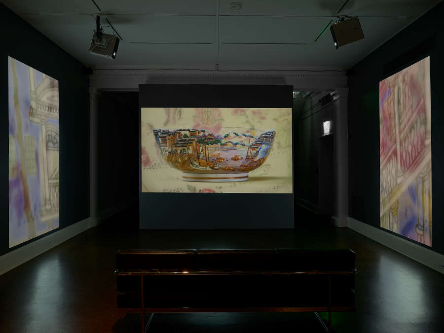 view exhibition image