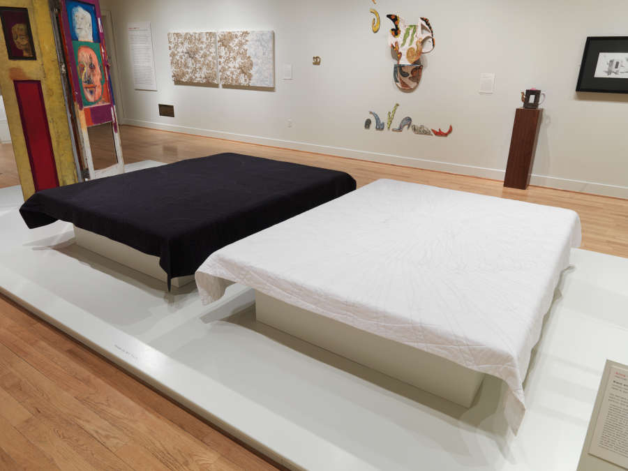 view exhibition image