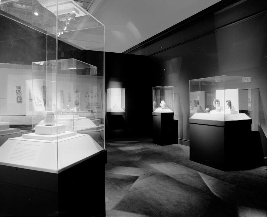 view exhibition image