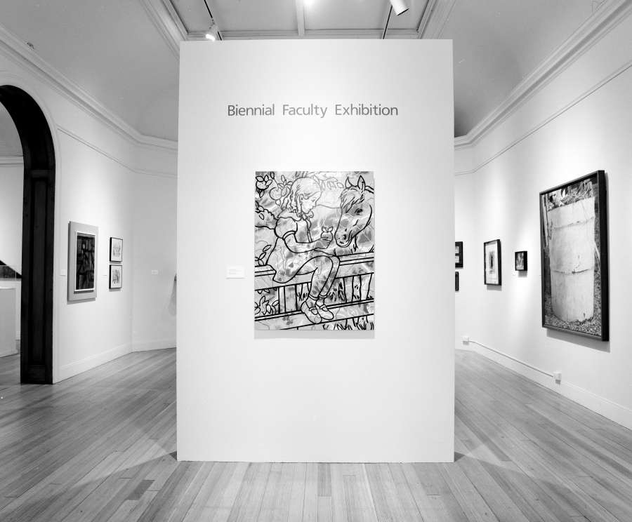 view exhibition image