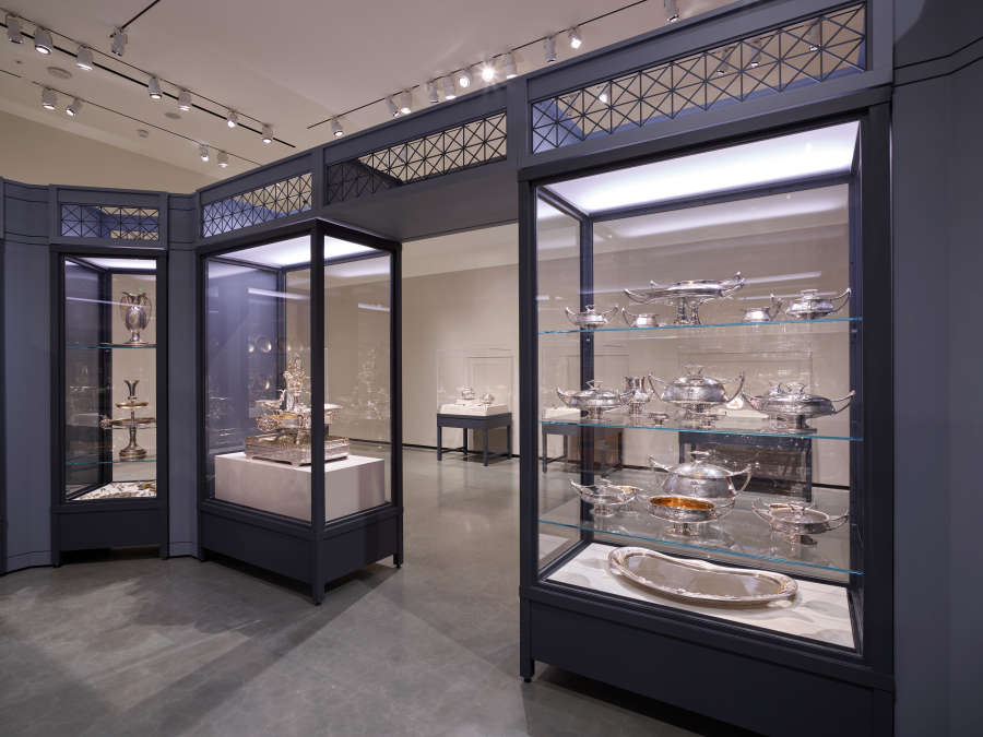 view exhibition image