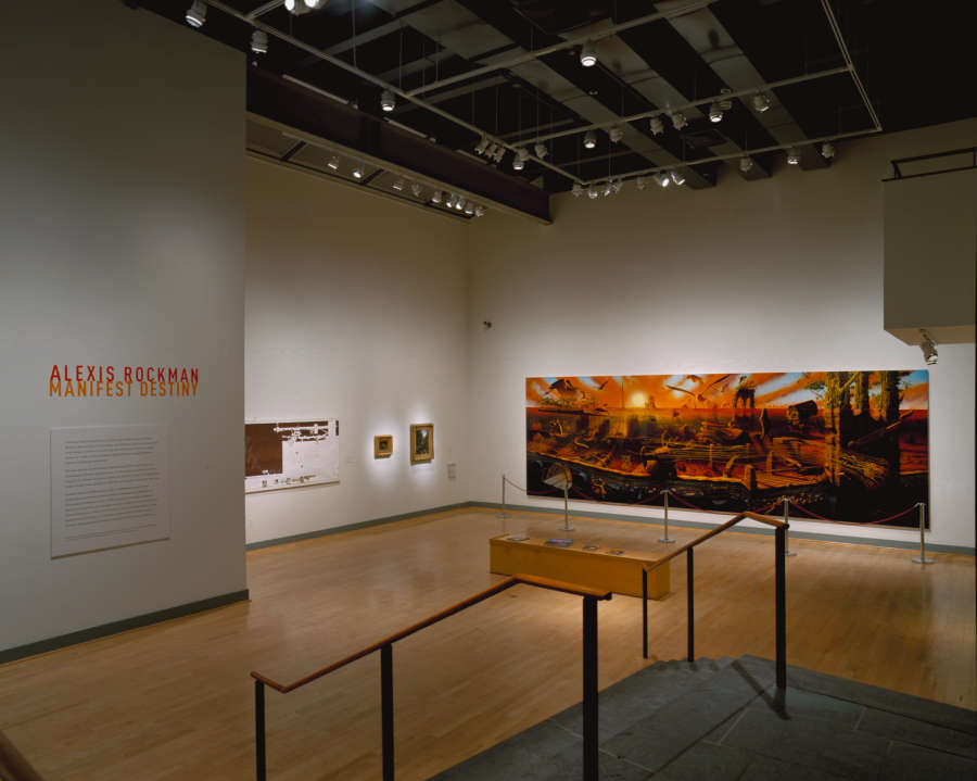 view exhibition image