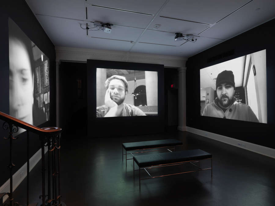 view exhibition image