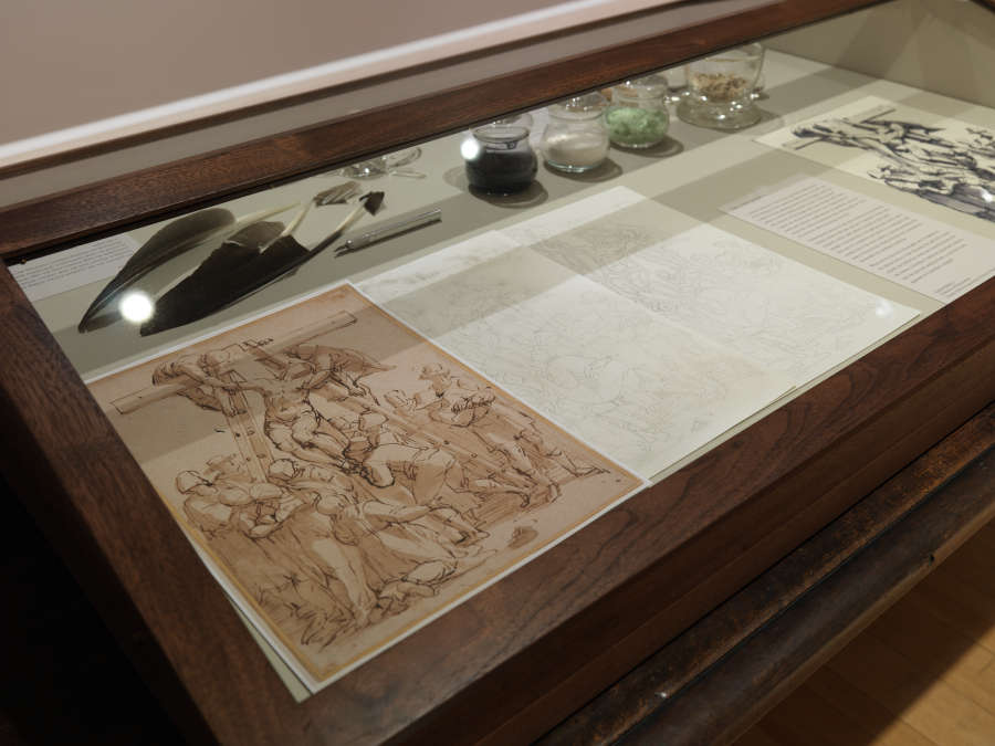 view exhibition image