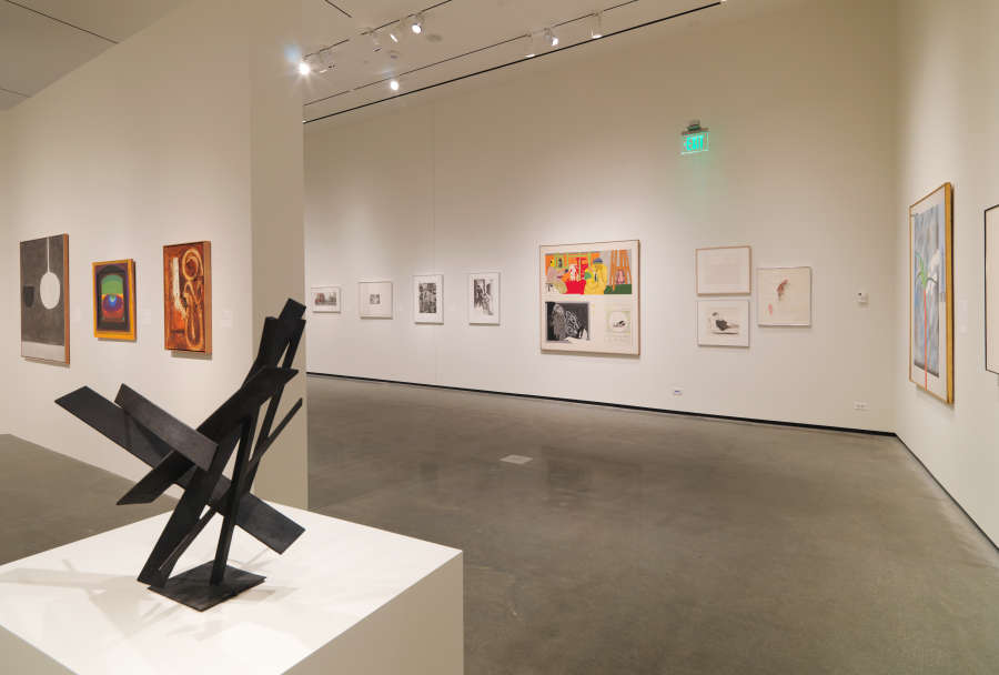 view exhibition image