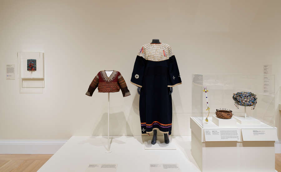 view exhibition image