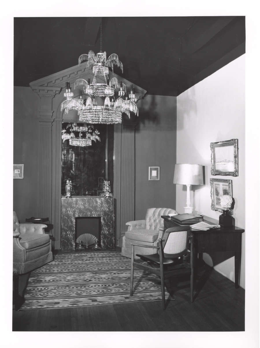 view exhibition image