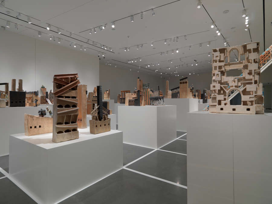 view exhibition image