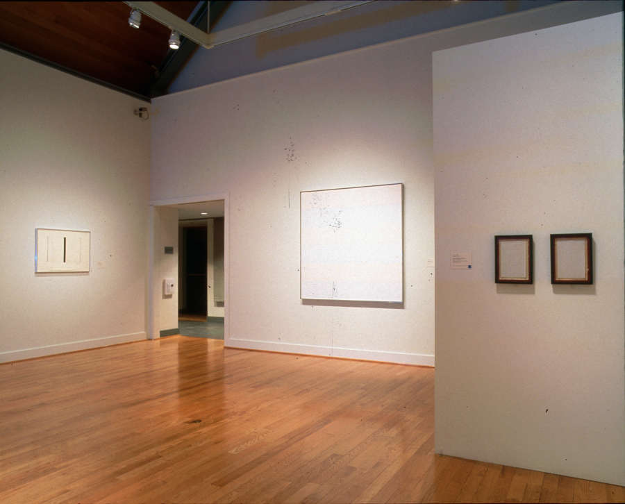 view exhibition image